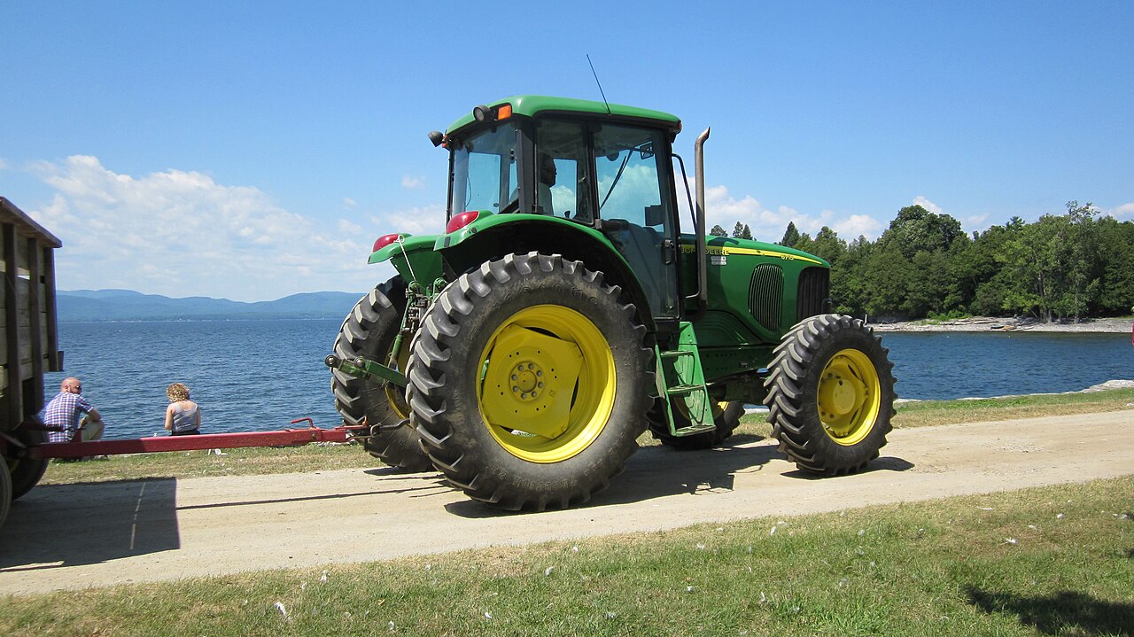 Scena illustrativa per Corso trattori agricoli o forestali completo